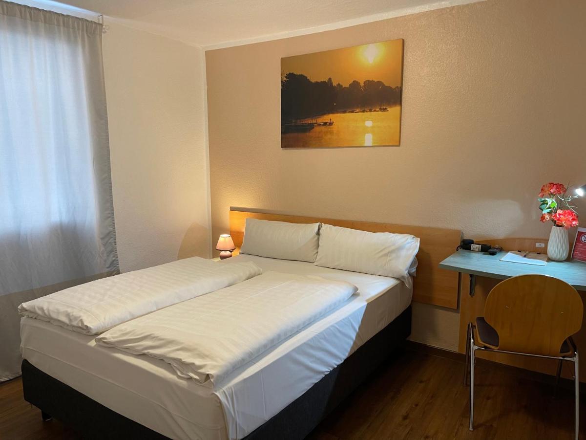 Residenz Hotel וופרטל מראה חיצוני תמונה