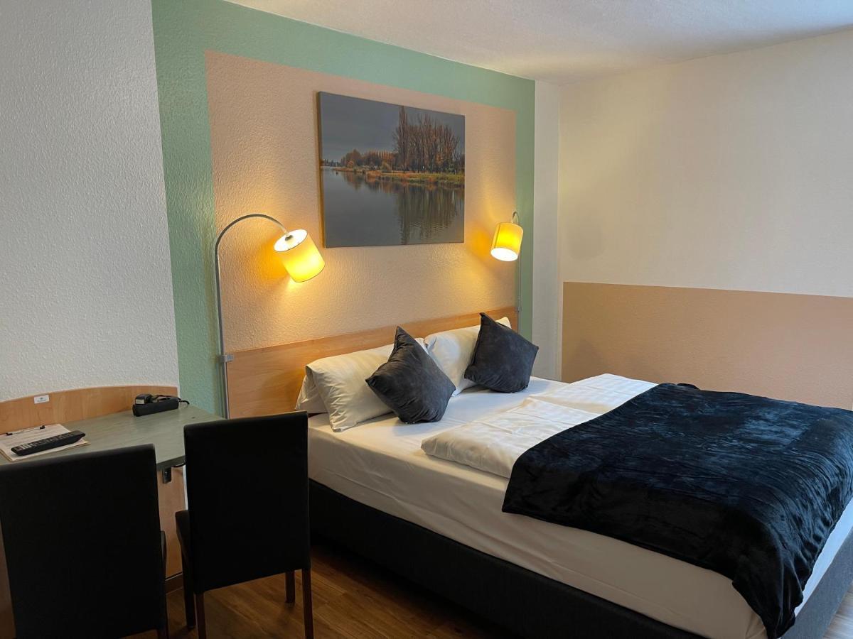 Residenz Hotel וופרטל מראה חיצוני תמונה